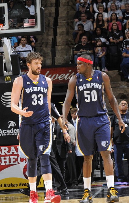 伤势已恢复95%，郑钦文回应复出时间，练左手发球？对自己太狠了